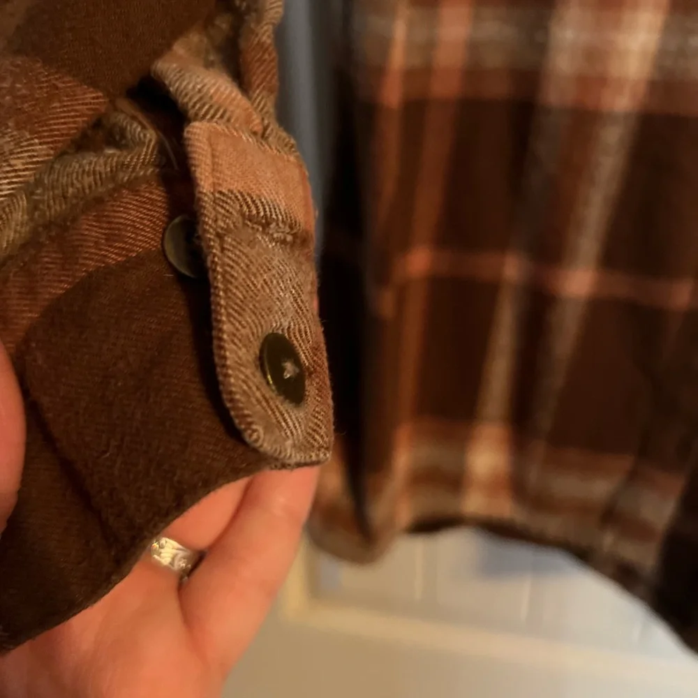 Spell Basecamp Flannel - Picture 13 of 16
